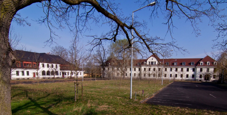 Parkplätze mit Freiflächen · Harvey Barracks · Kitzingen